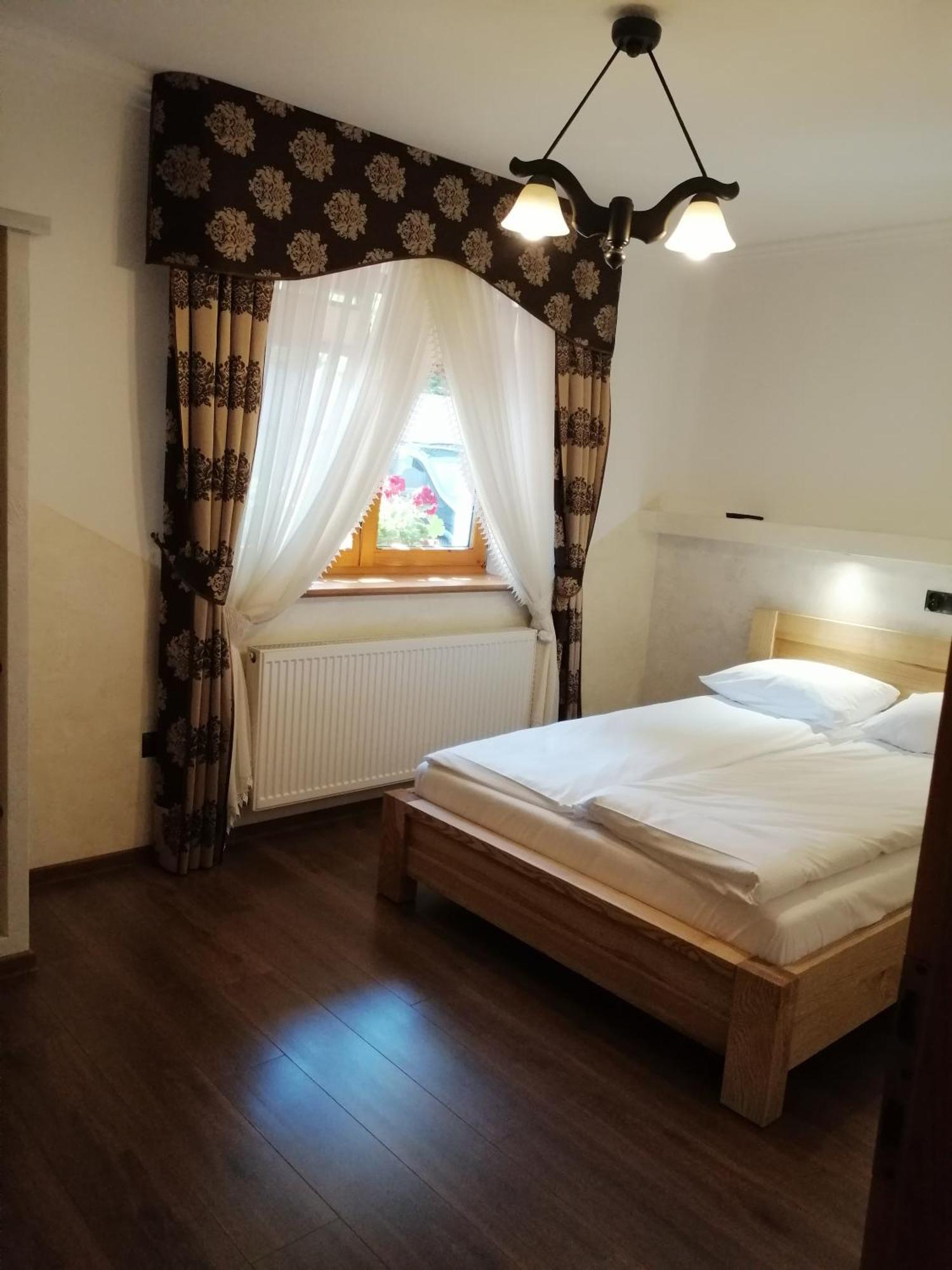 Swarna Wynajem Pokoi Apartment Закопане Стая снимка